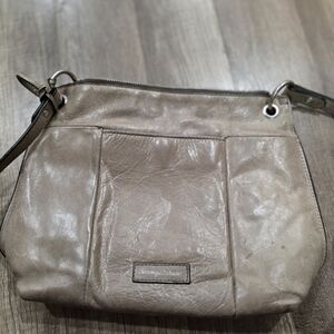 Tommy Bahama leather crossbody shoulder bag nude tan westerncore lagenlook